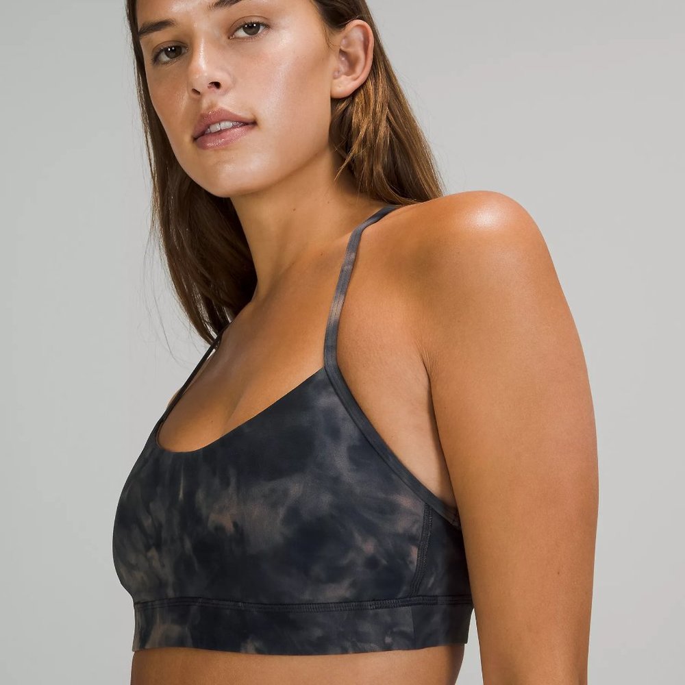 Sz 6 NWT Lululemon Flow Y Nulu Bra Diamond Dye Lunar Rock True Navy